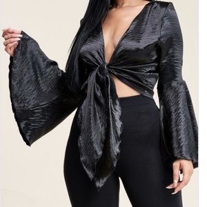 New black twist tie top
